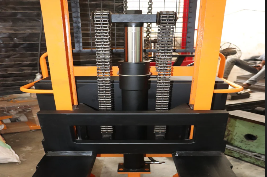 Hydraulics Manual Stackers